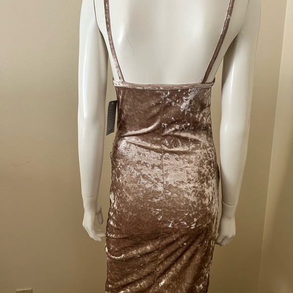 Elegant Velvet Slip Dress- NWT - Picture 7 of 9